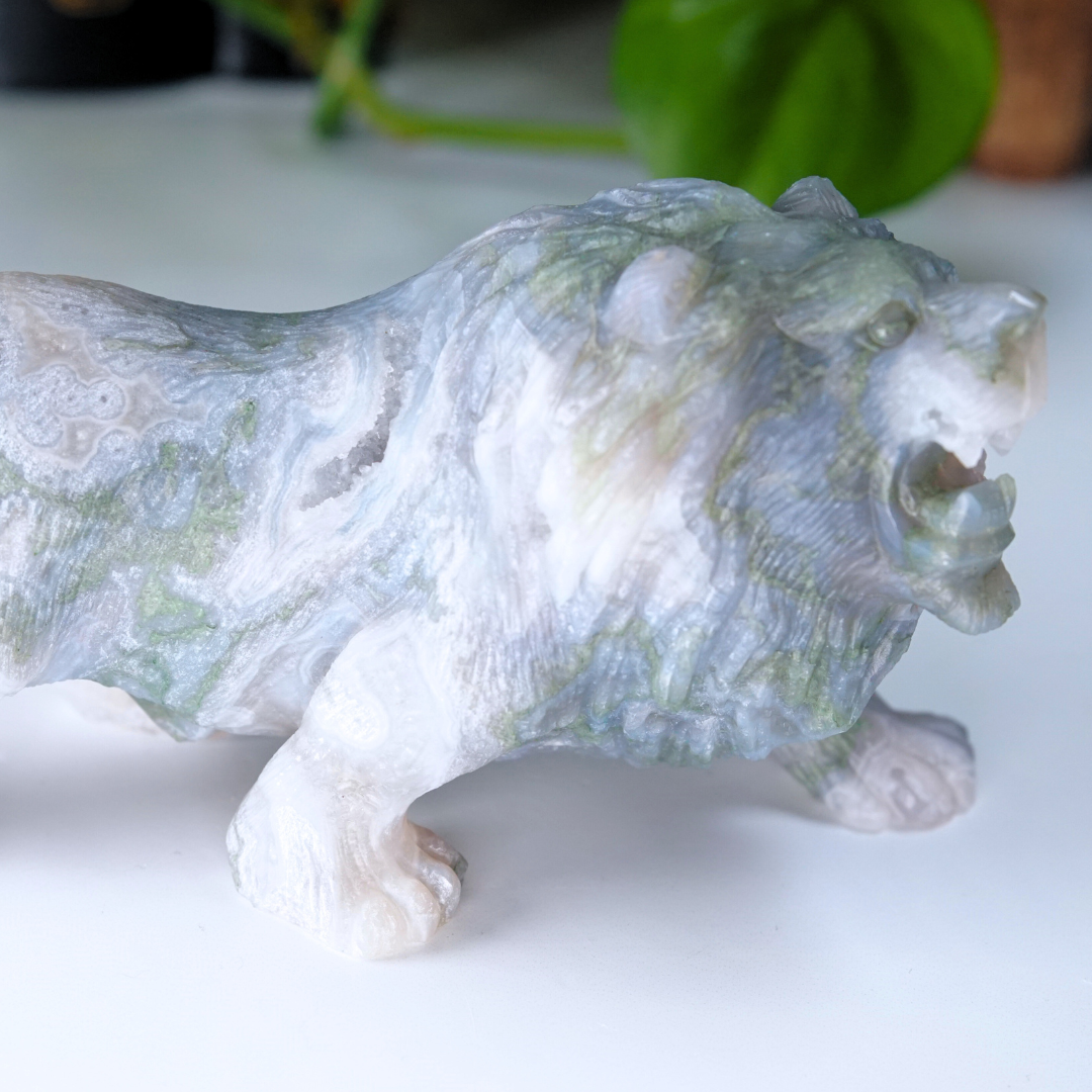 Druzy Moss Agate Boutique Lion Carving | Statement Piece