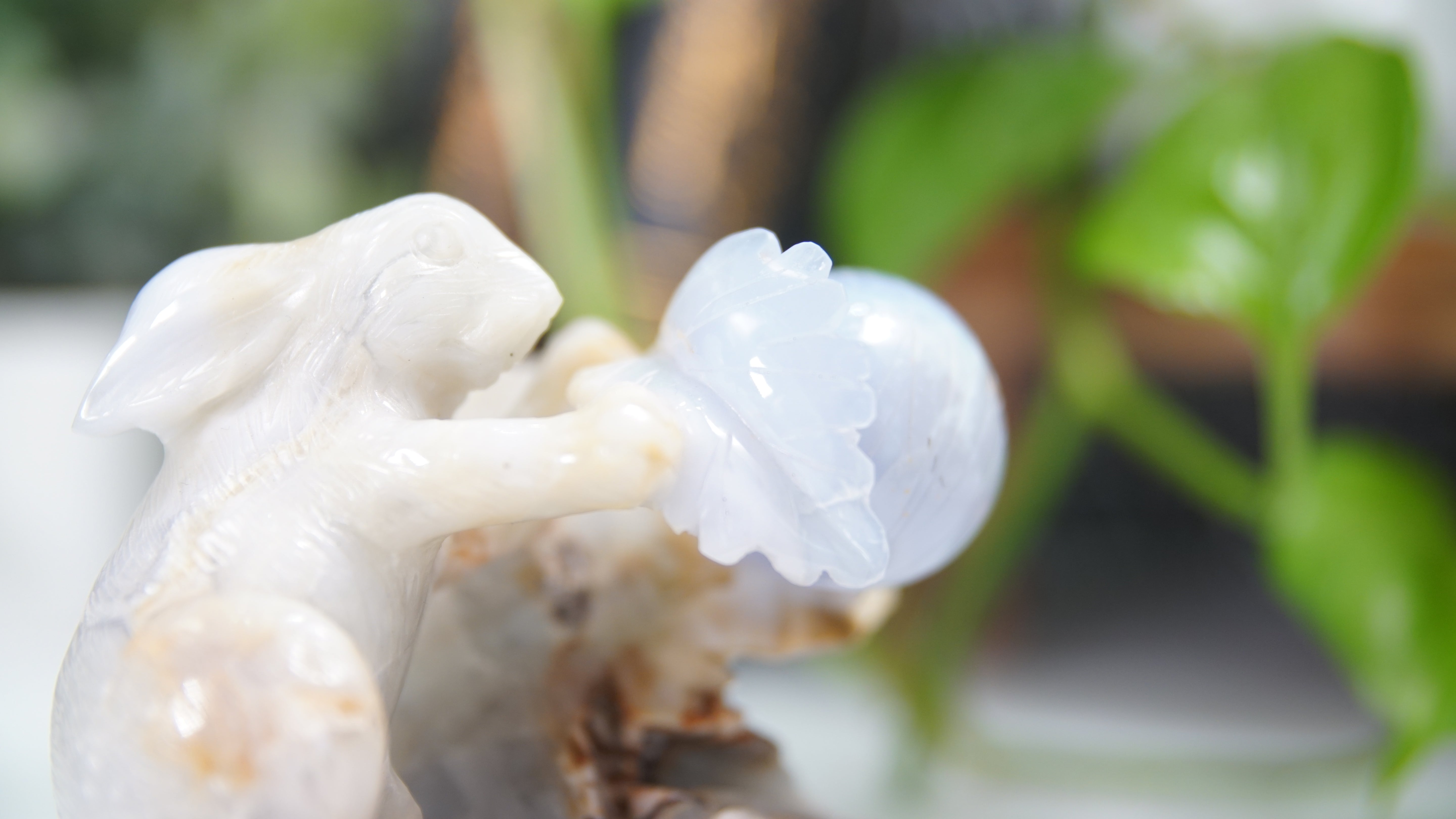 Master Carving - Blue Chalcedony Master Wu Carving - Bunny With Radish