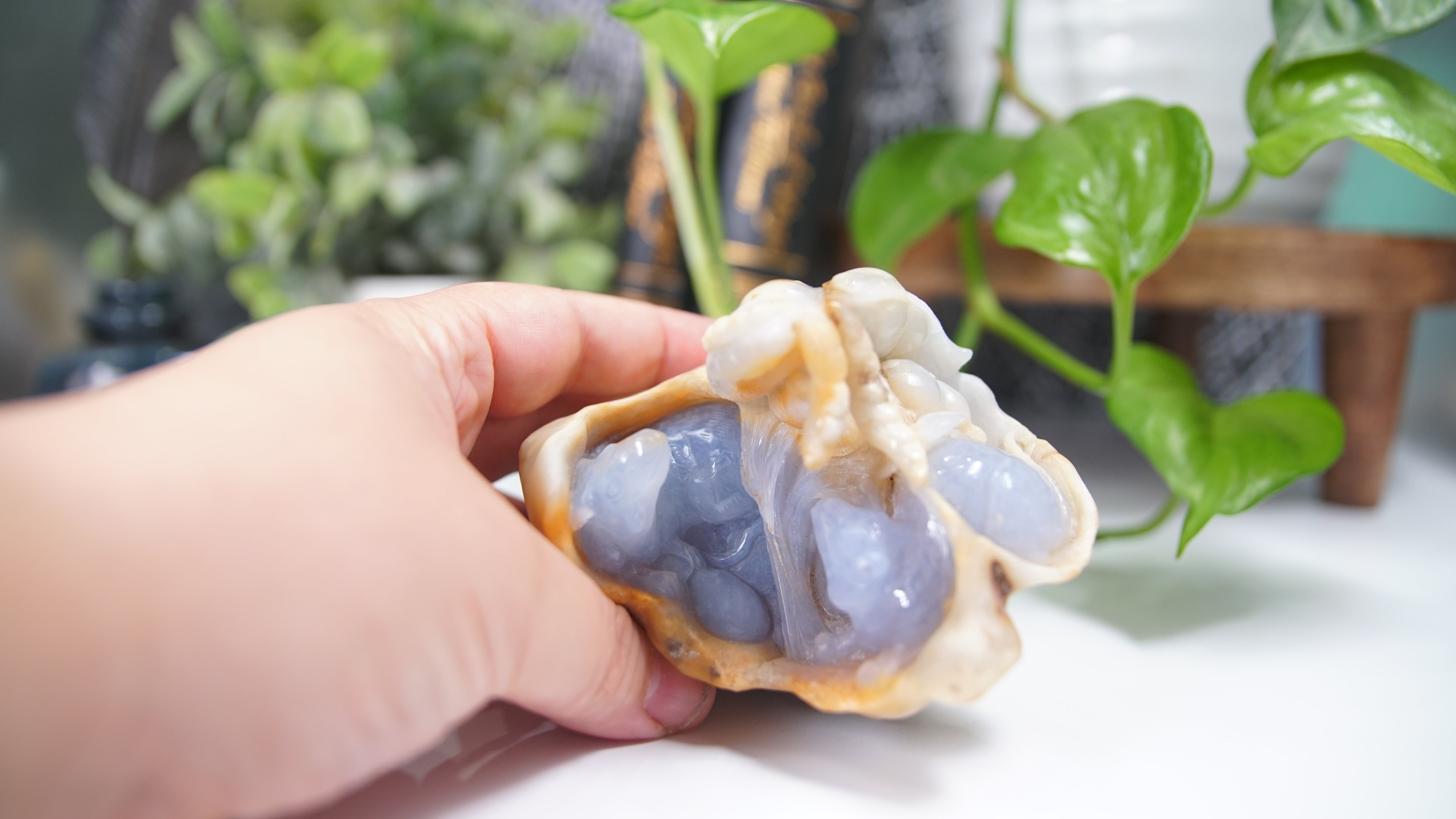 Master Carving - Blue Chalcedony Master Wu Carving - Mice In Burrow