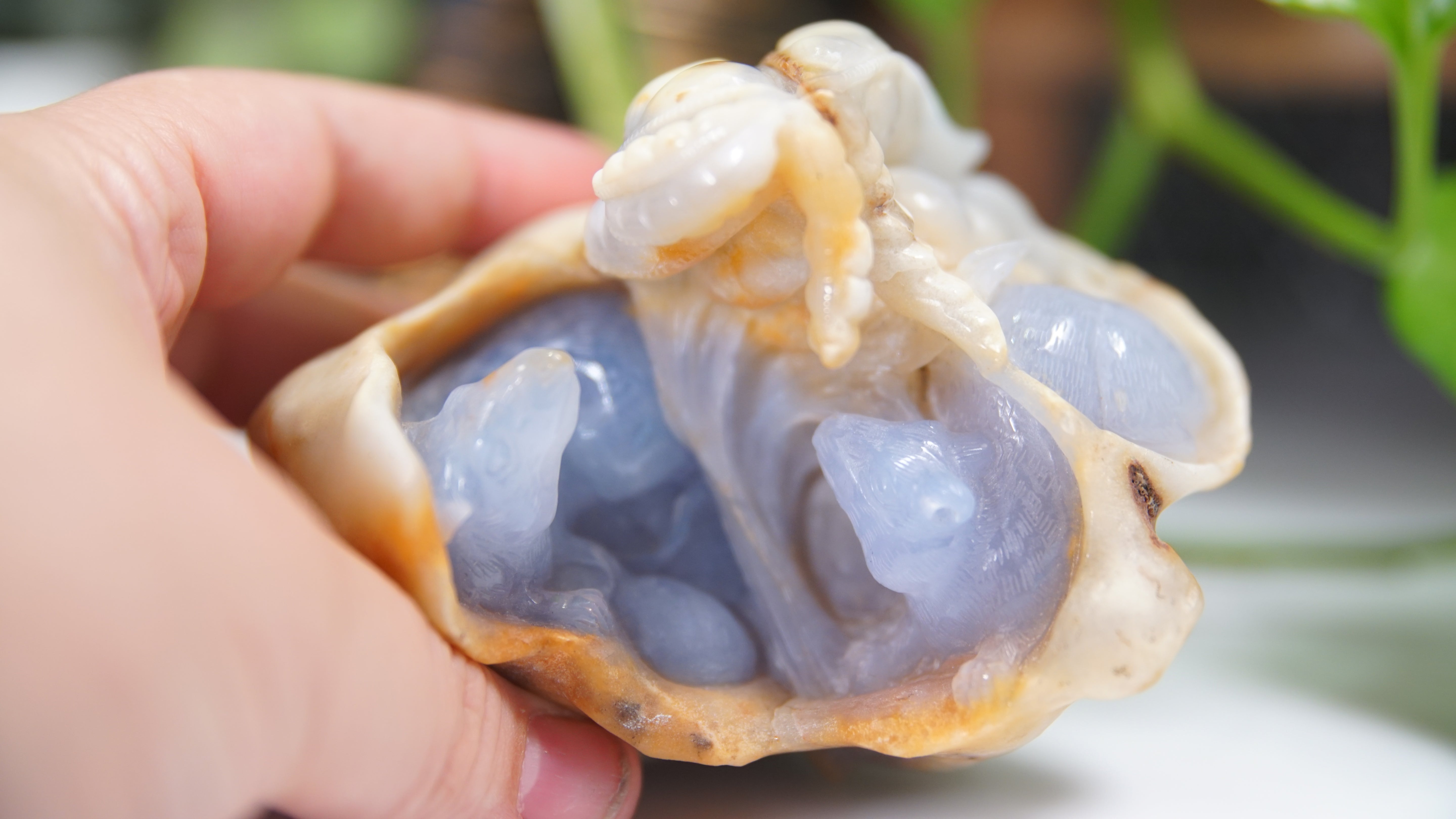 Master Carving - Blue Chalcedony Master Wu Carving - Mice In Burrow