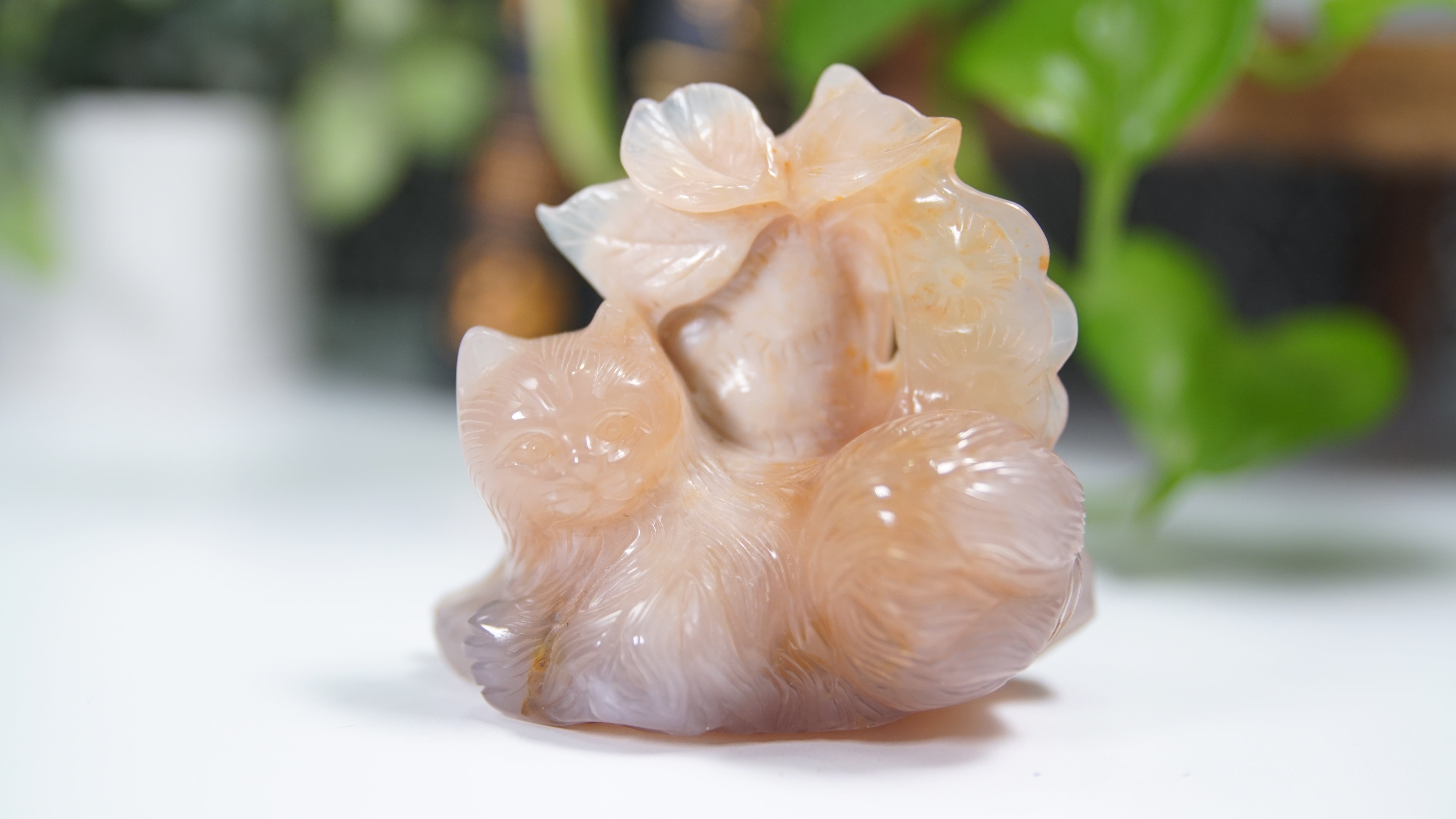 Master Carving - Blue Chalcedony Master Wu Carving - Sleepy Cat