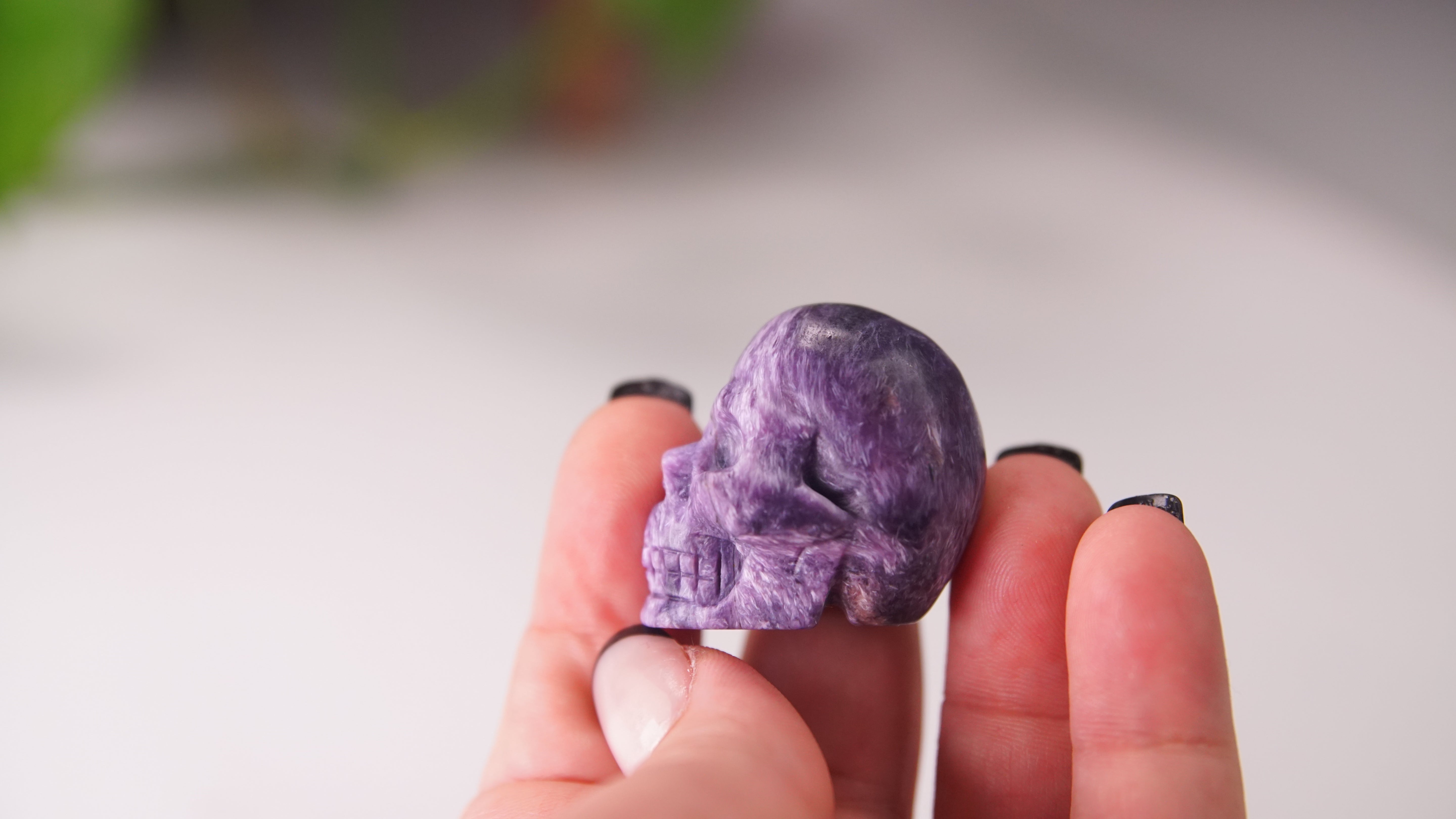 High Quality Charoite Crystal Carving (U)
