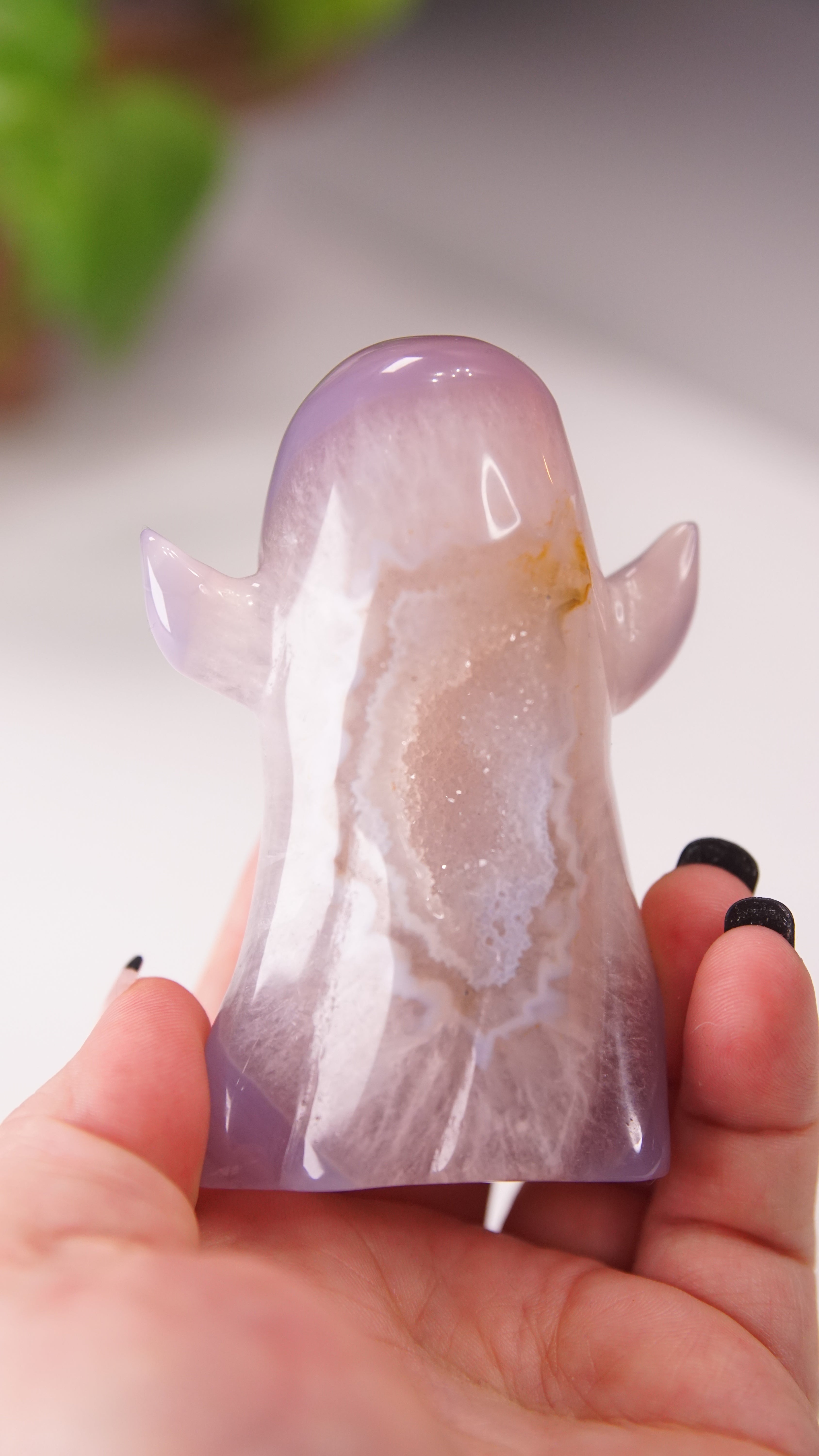 Druzy Agate Hand Carved Ghost Carving (Q)