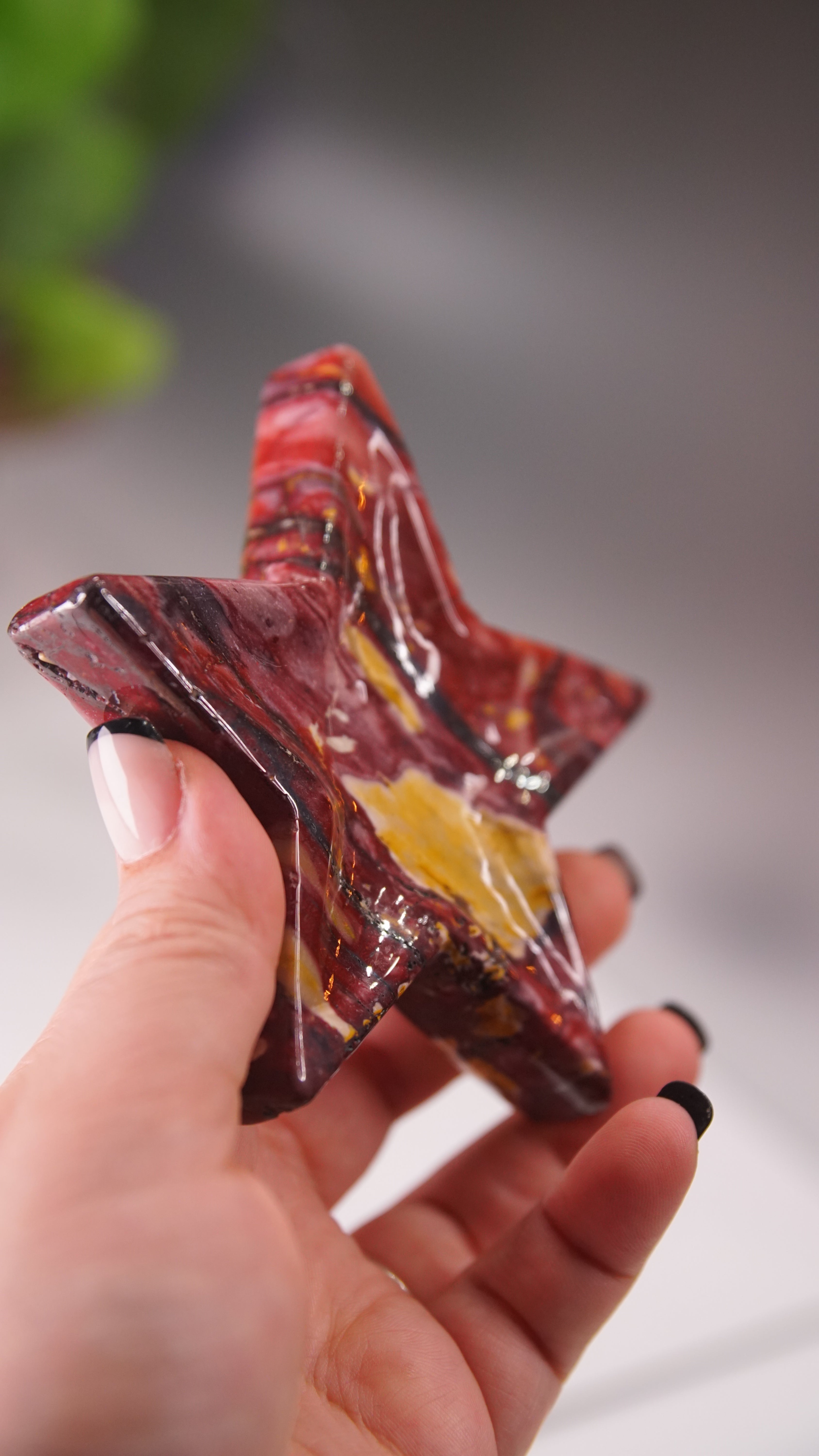 Mookaite Star Bowl Carving (L)