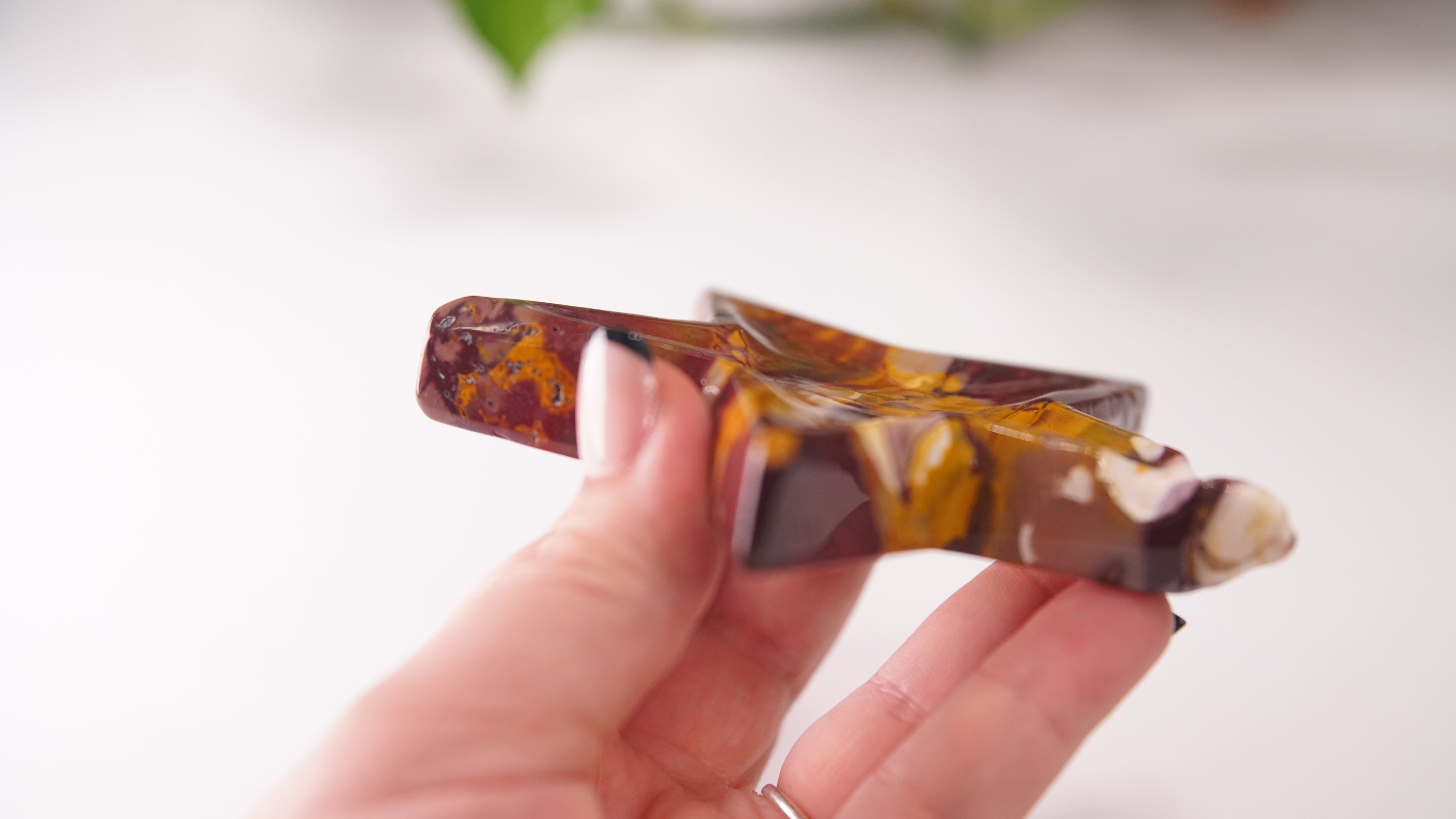 Mookaite Star Bowl Carving (M)