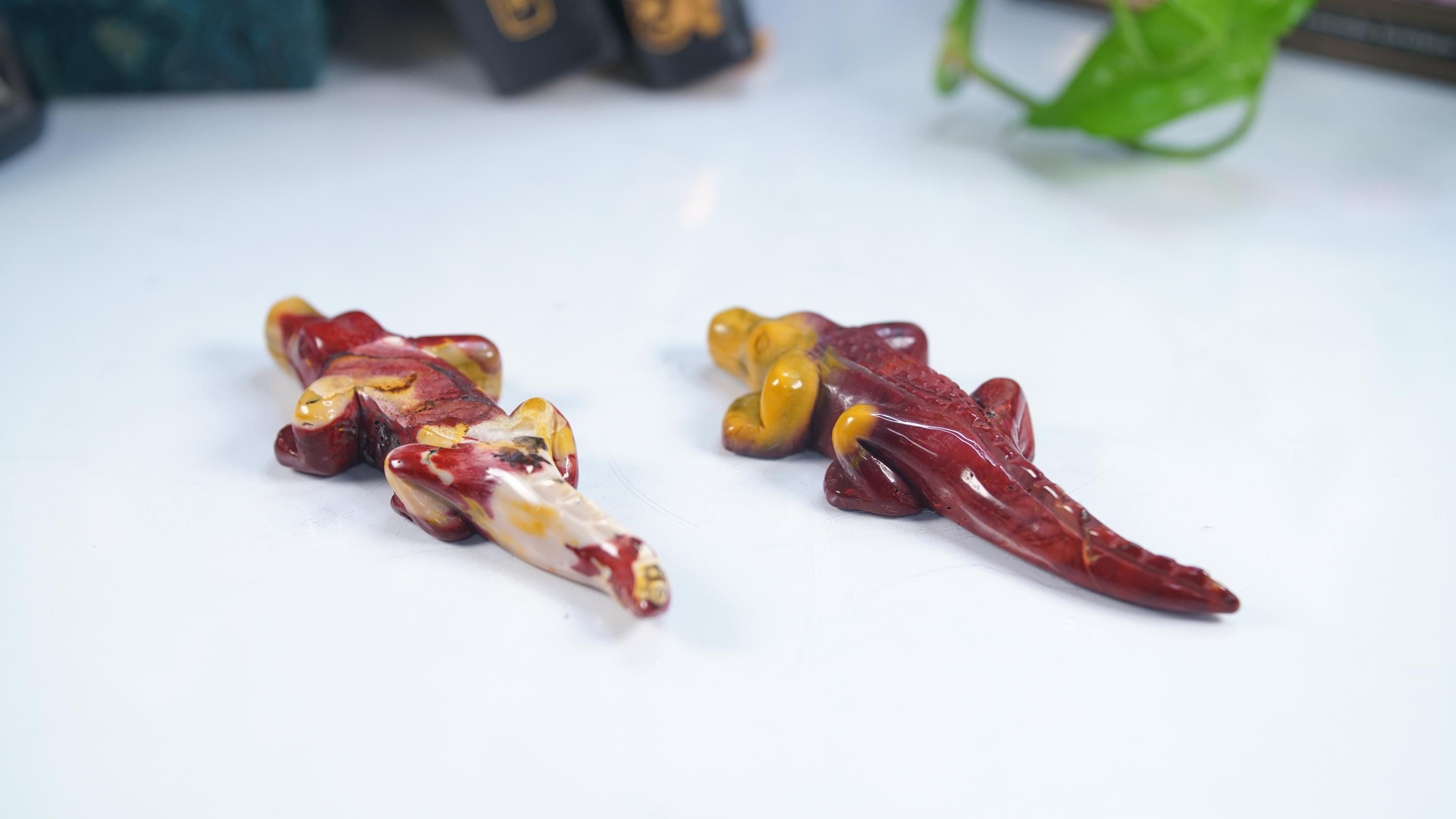 Gorgeous Colorful Mookaite Alligators Carvings Jasper