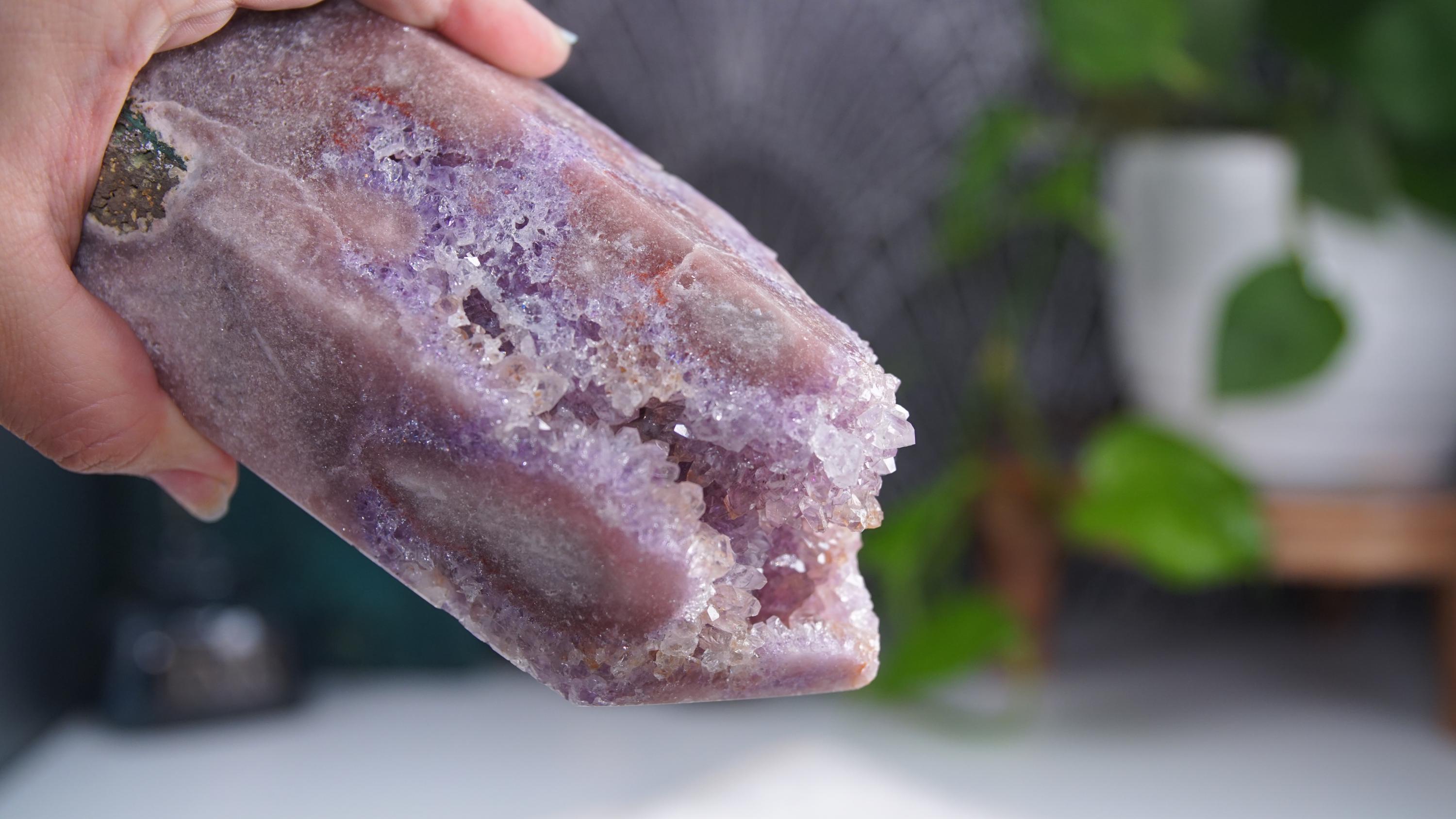 XL Druzy Pink Amethyst Jasper Agate Crystal Tower, Healing Tower, Crystal Tower, Chakra Healing, Reiki Healing Altar Calm Trust Grace