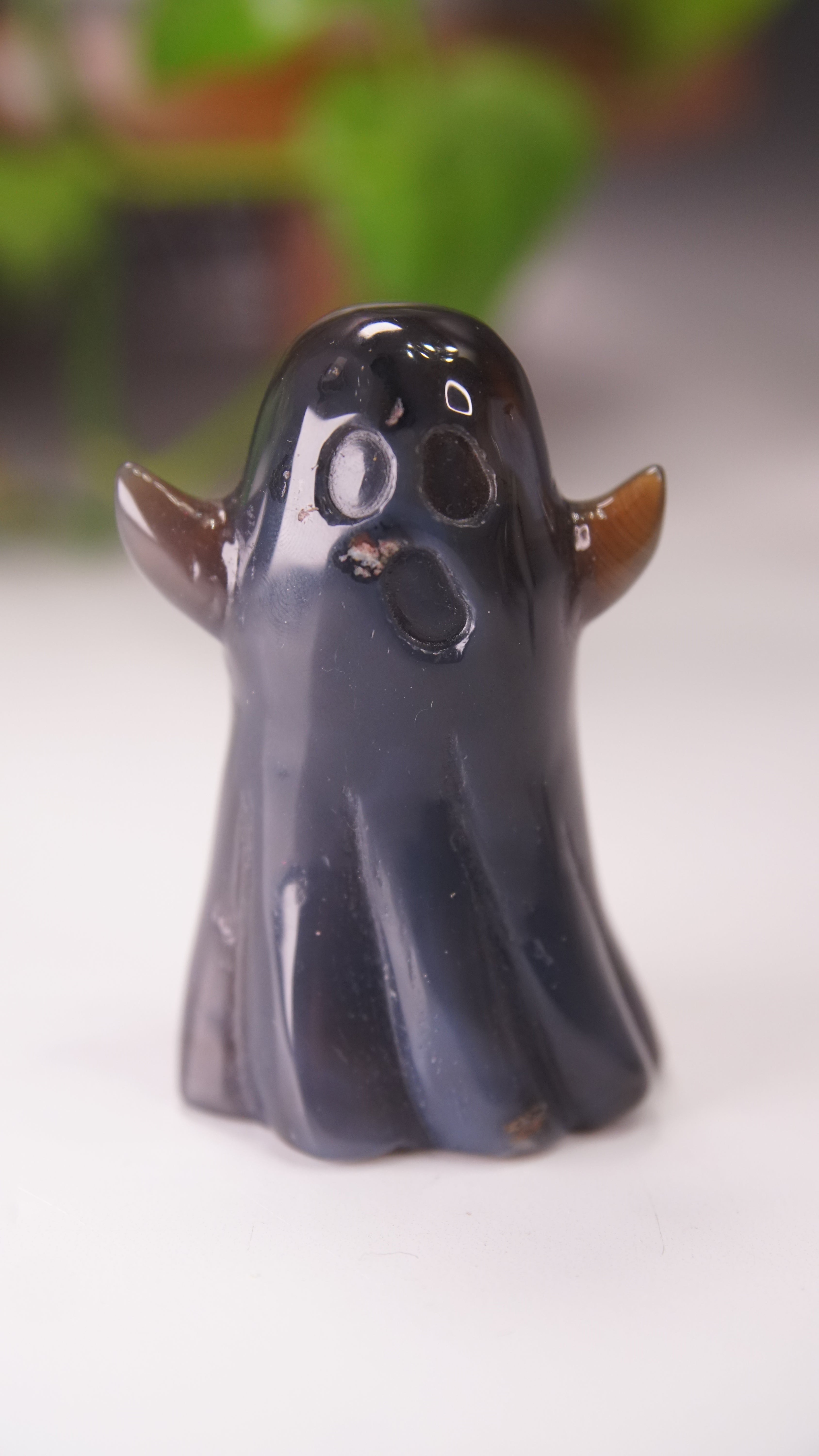 Druzy Agate Hand Carved Ghost Carving (K)
