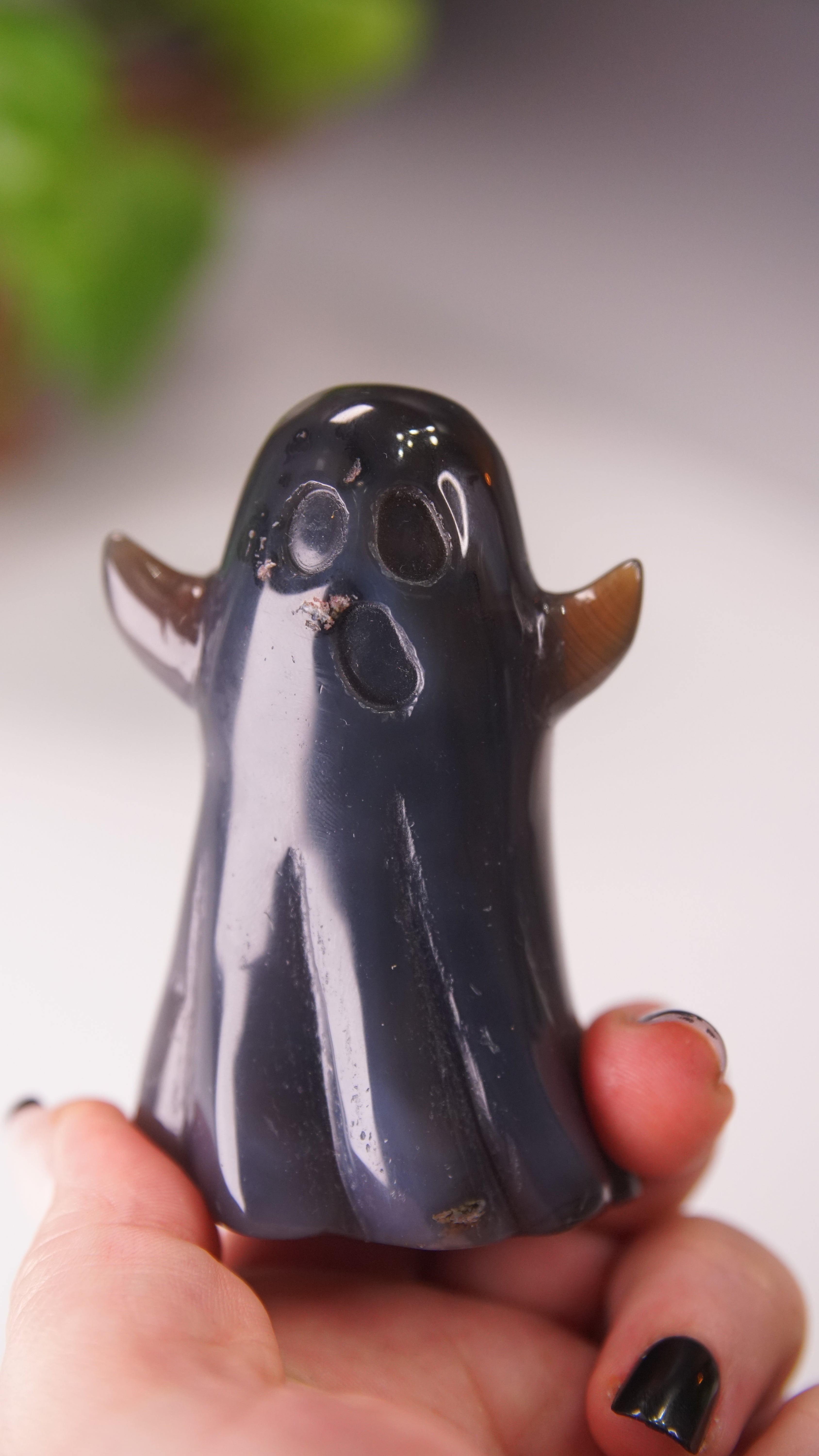 Druzy Agate Hand Carved Ghost Carving (K)