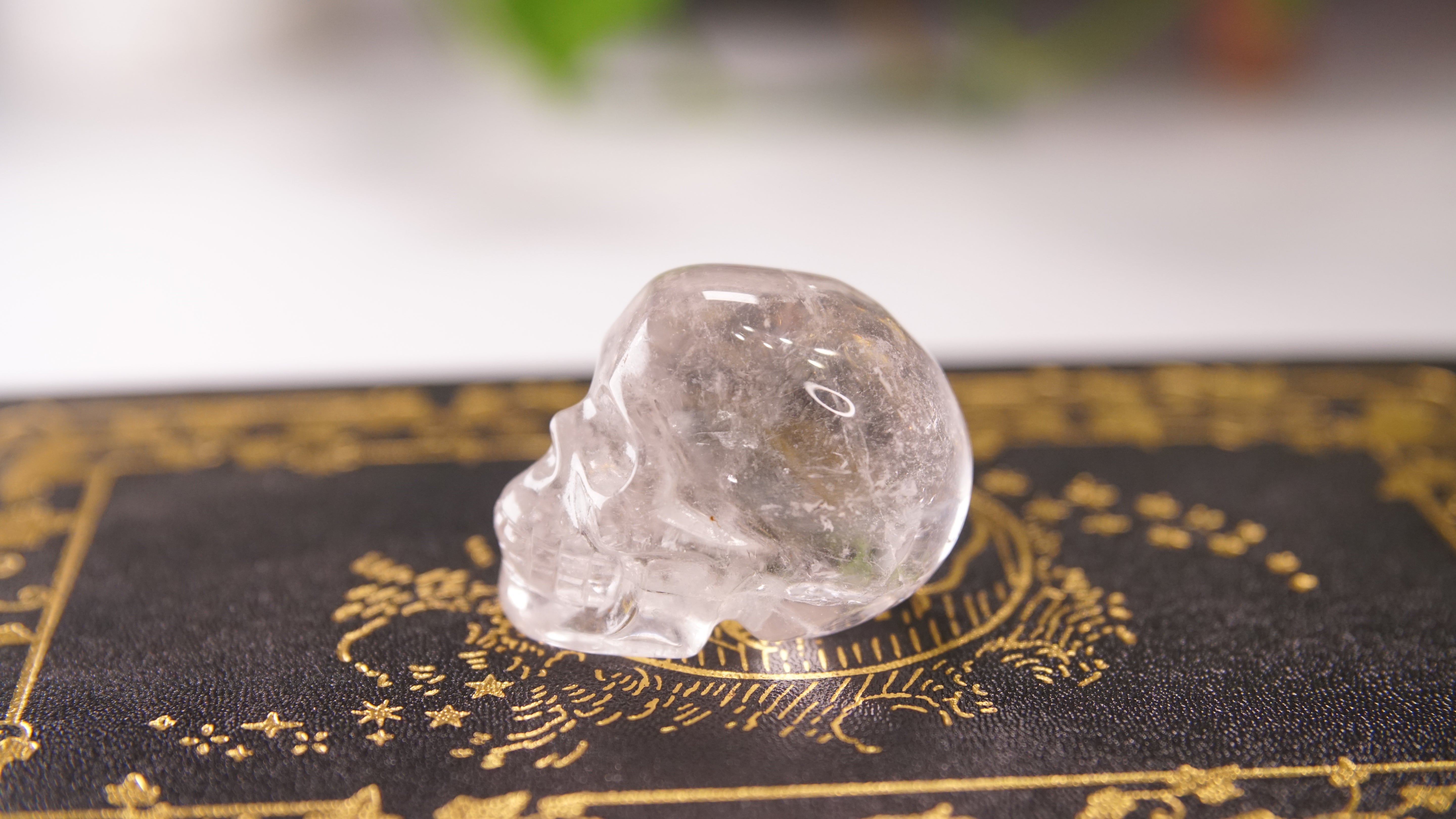 High Quality Clear Quartz With Inclusions Crystal Carving