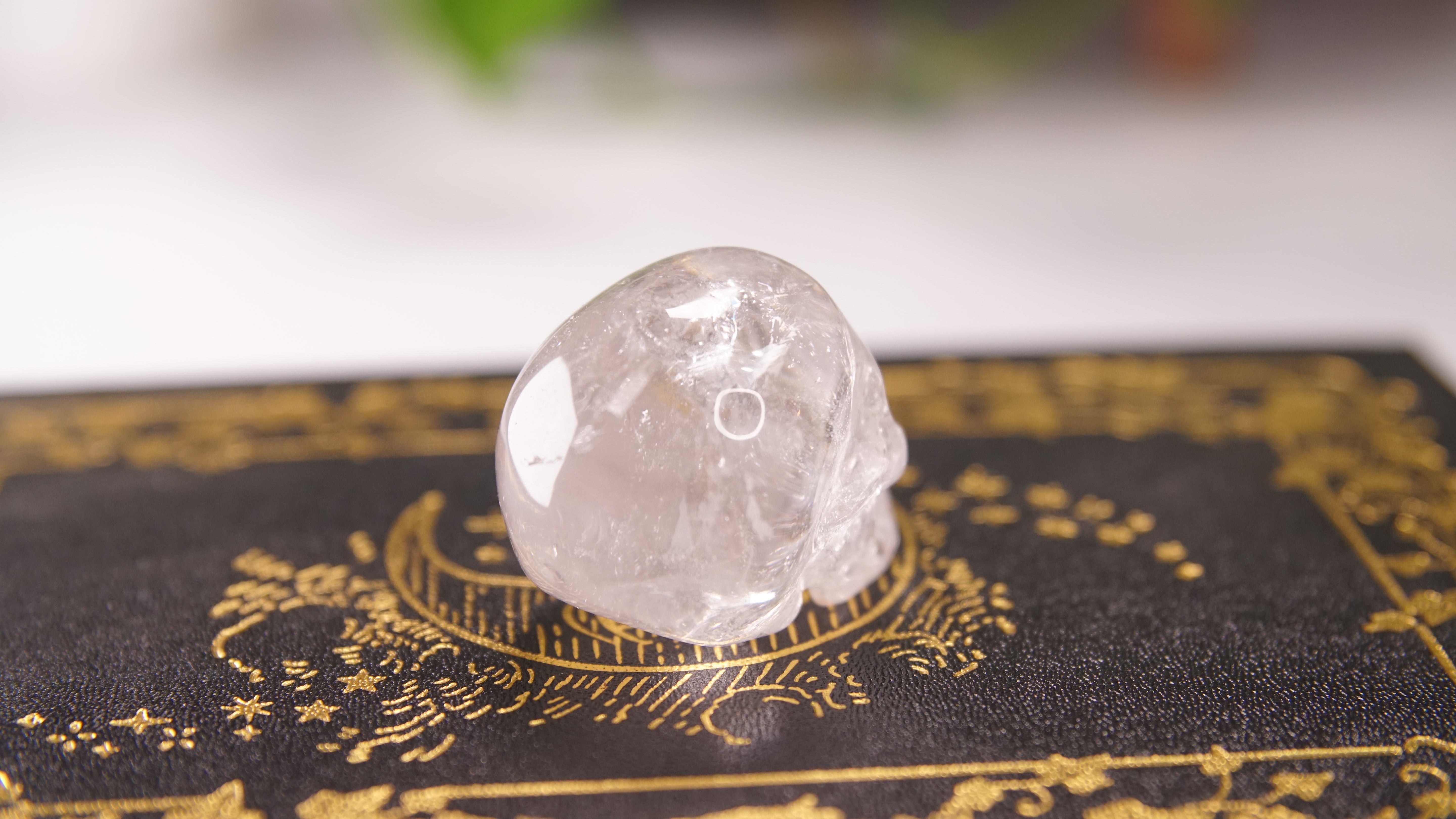 High Quality Clear Quartz With Inclusions Crystal Carving