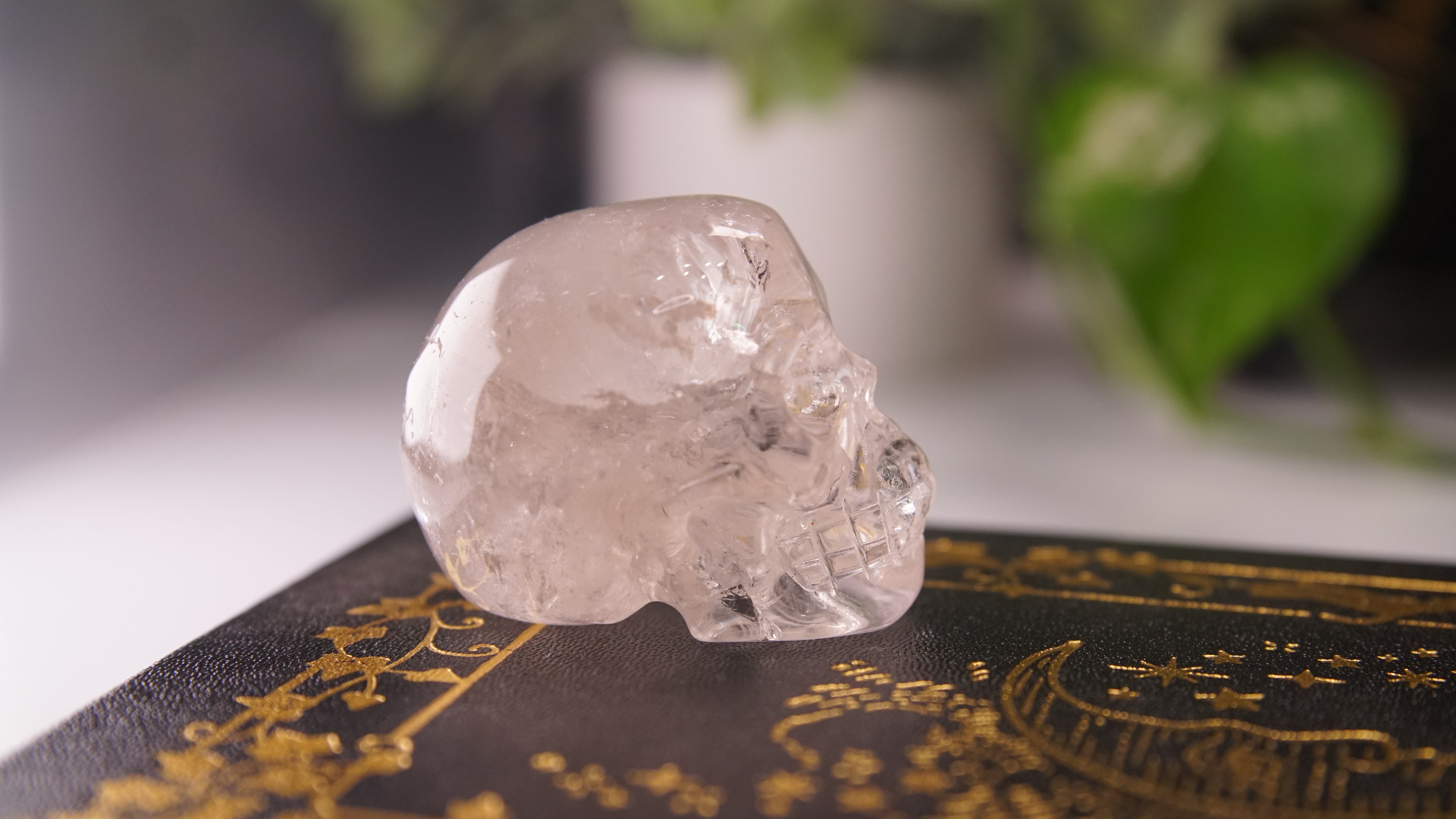 High Quality Clear Quartz With Inclusions Crystal Carving