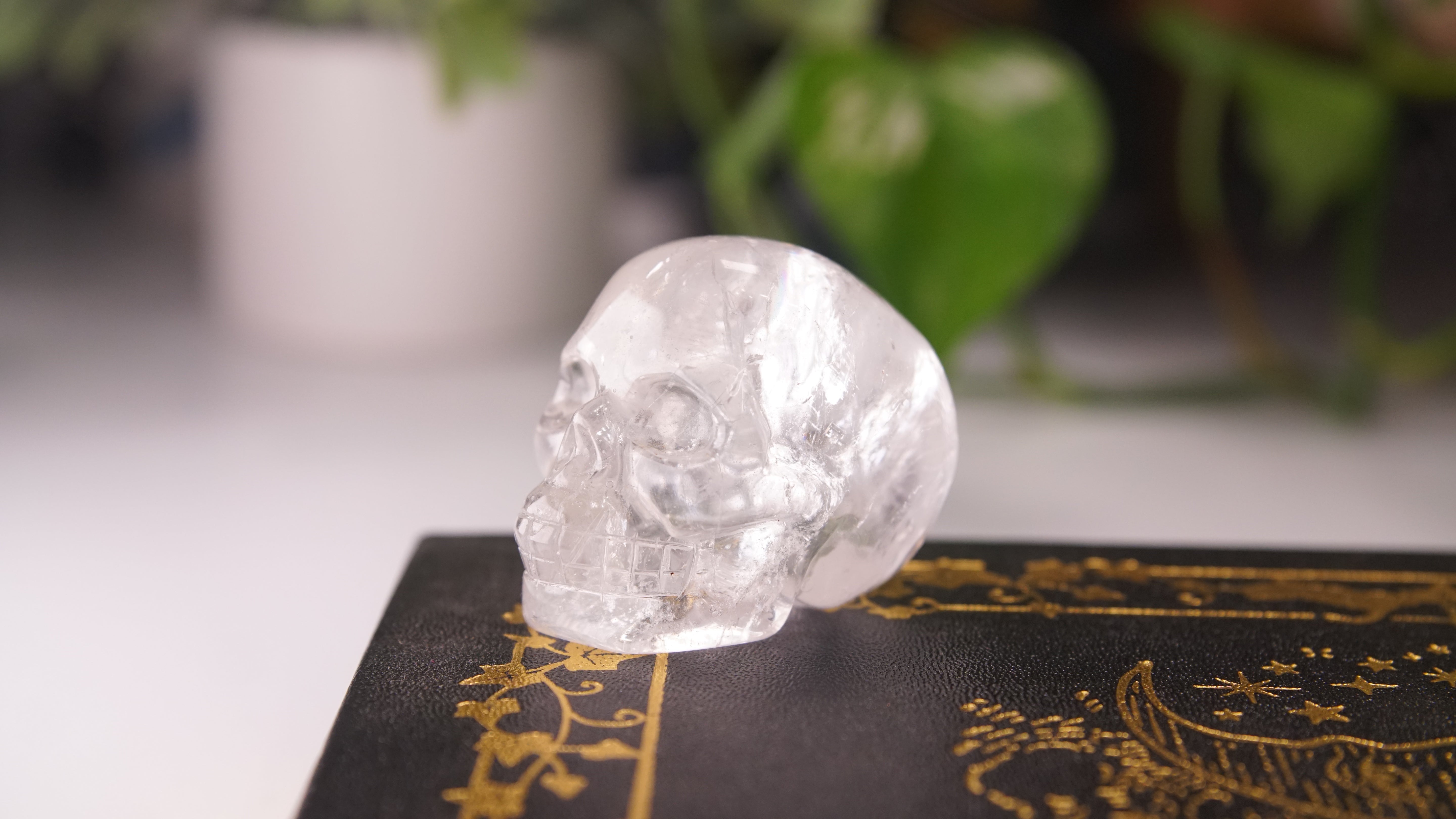 High Quality Clear Quartz With Inclusions Crystal Carving
