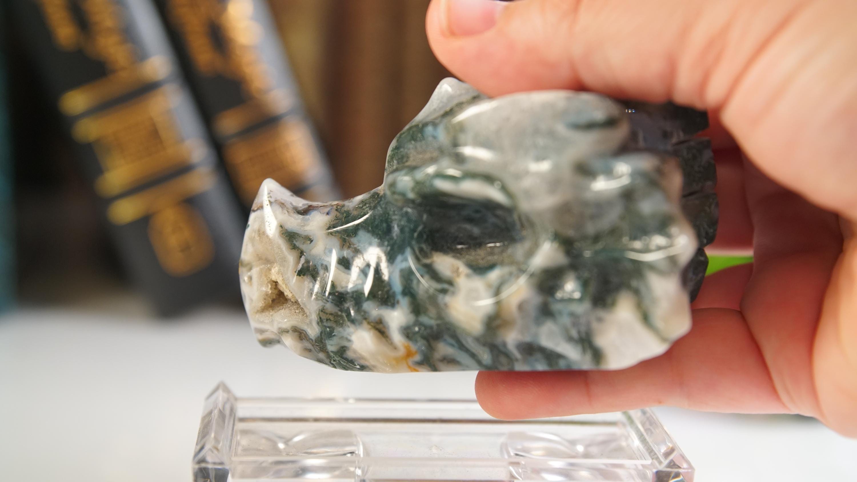 Moss Agate Dragon Head Healing Crystal Druzy Moss Agate Carving Stone Statue Energy Goddess Body Energy Reiki Altar