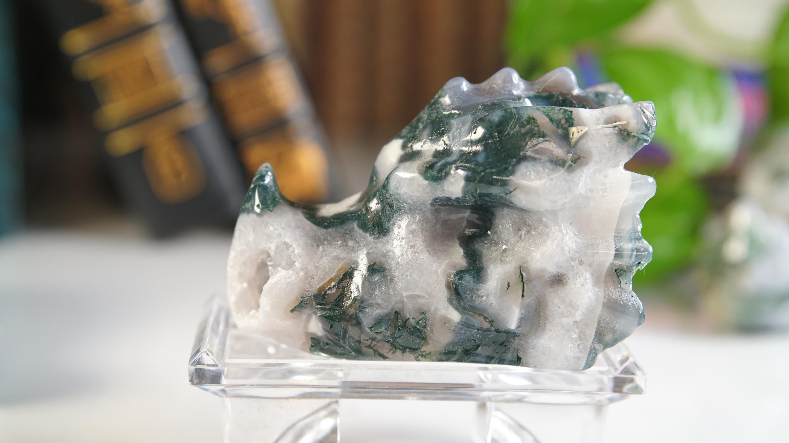 Moss Agate Dragon Head Healing Crystal Druzy Moss Agate Carving Stone Statue Energy Goddess Body Energy Reiki Altar