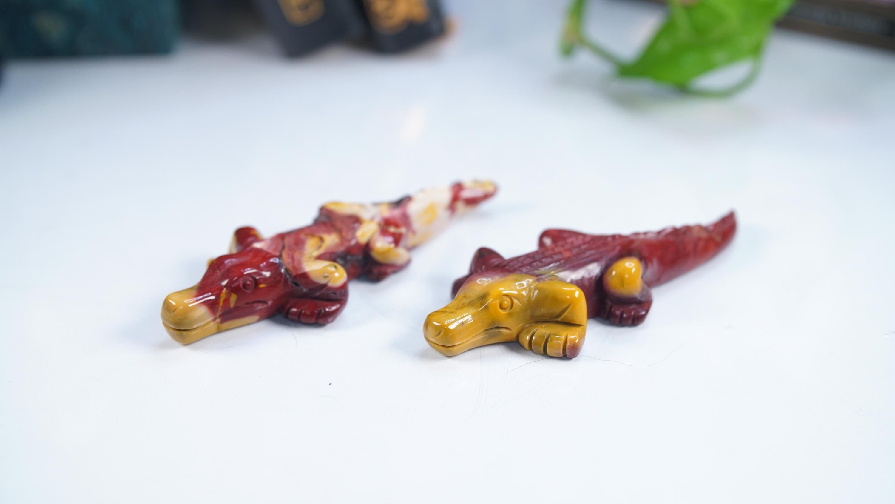Gorgeous Colorful Mookaite Alligators Carvings Jasper