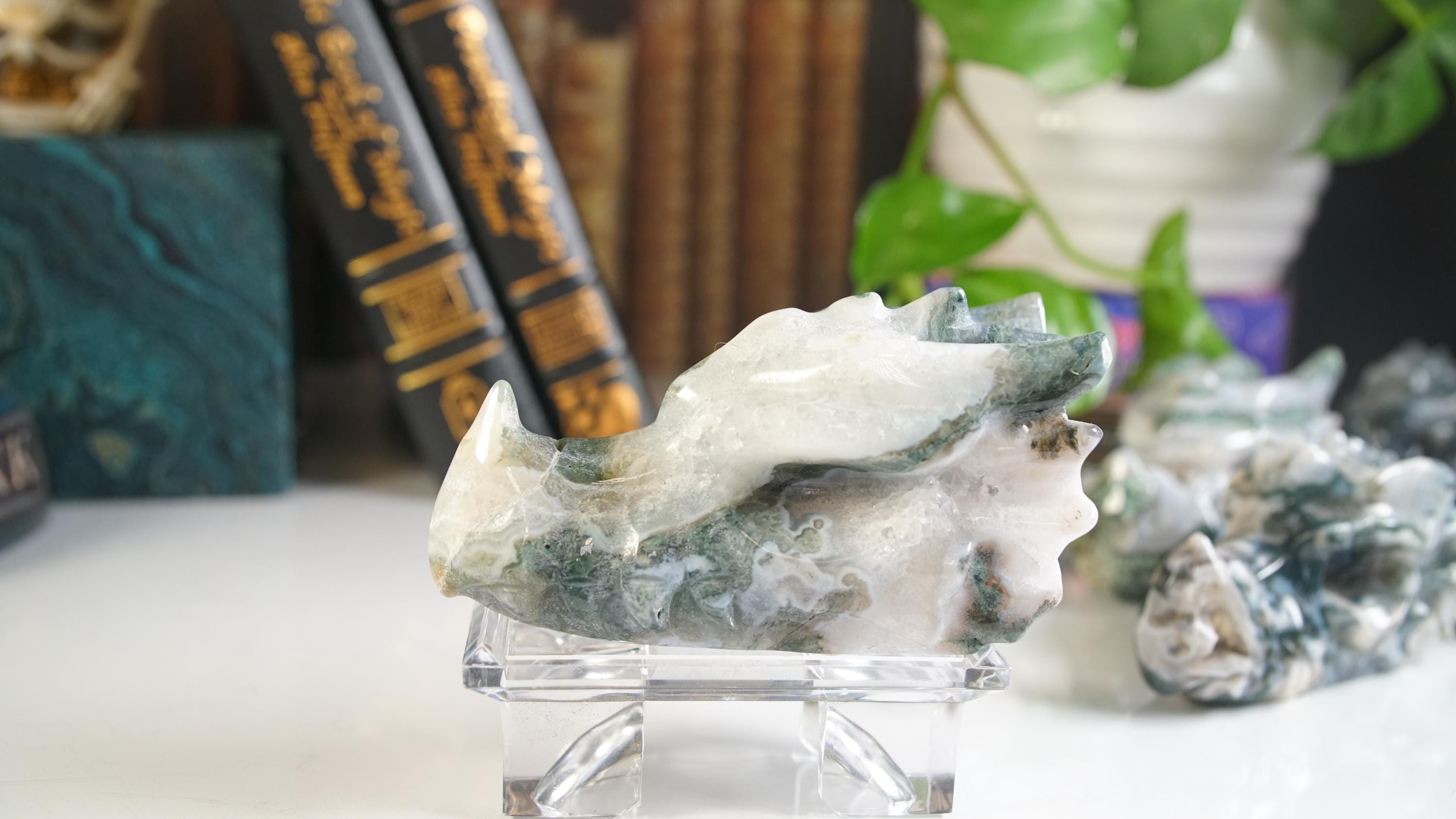 Moss Agate Dragon Head Healing Crystal Druzy Moss Agate Carving Stone Statue Energy Goddess Body Energy Reiki Altar