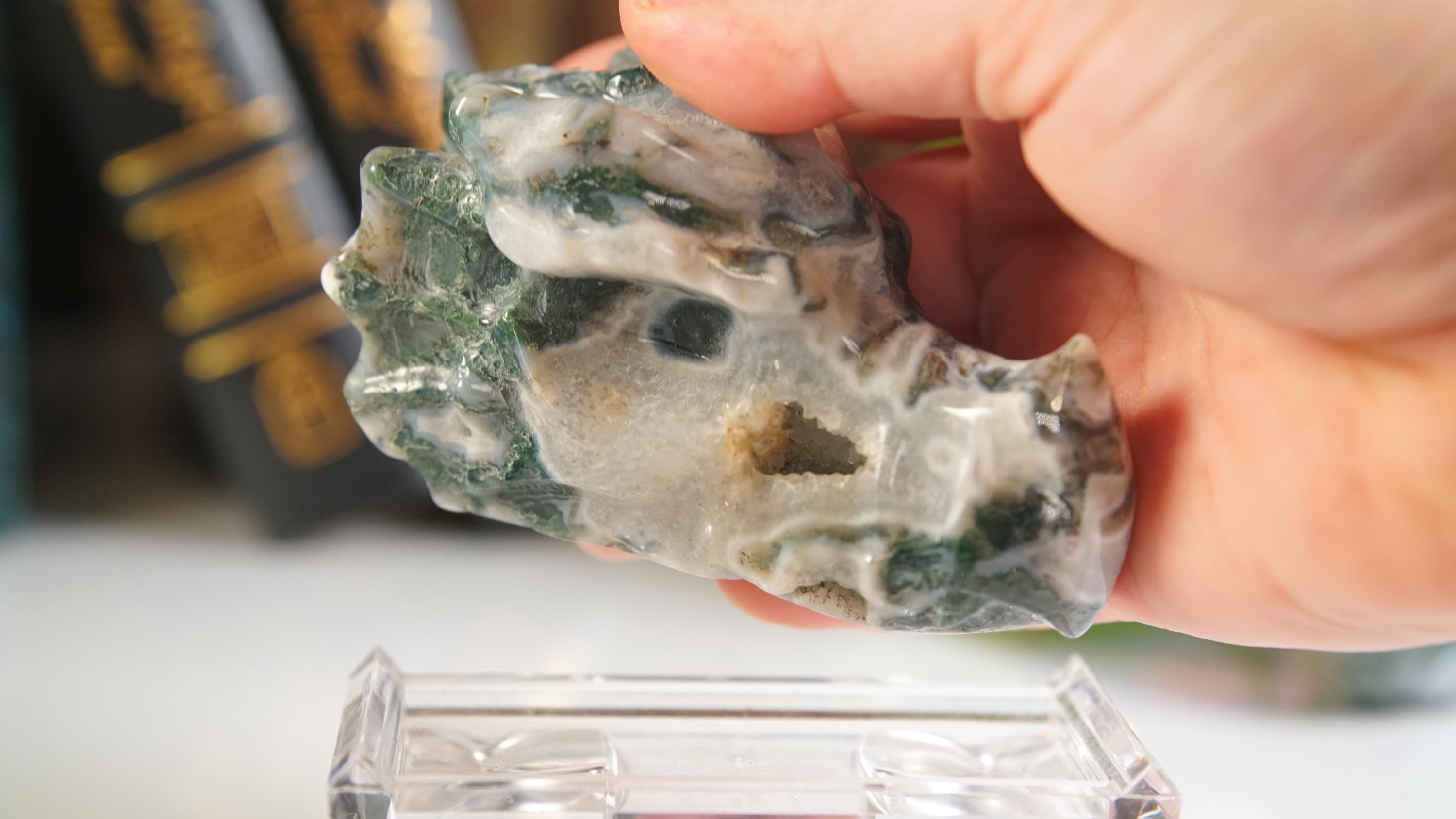 Moss Agate Dragon Head Healing Crystal Druzy Moss Agate Carving Stone Statue Energy Goddess Body Energy Reiki Altar