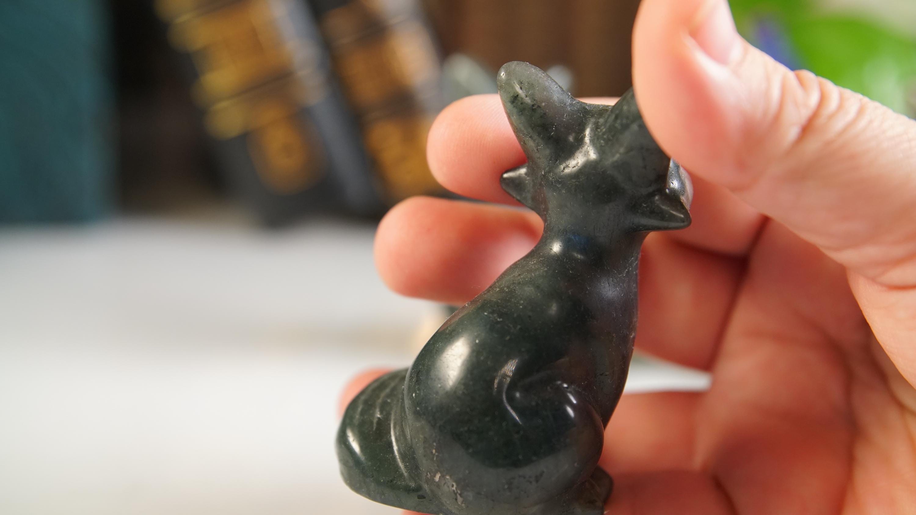 Labradorite Fox Carving | Crystal Chakra Healing Reiki Stone | Perfect for Meditation Feng Shui