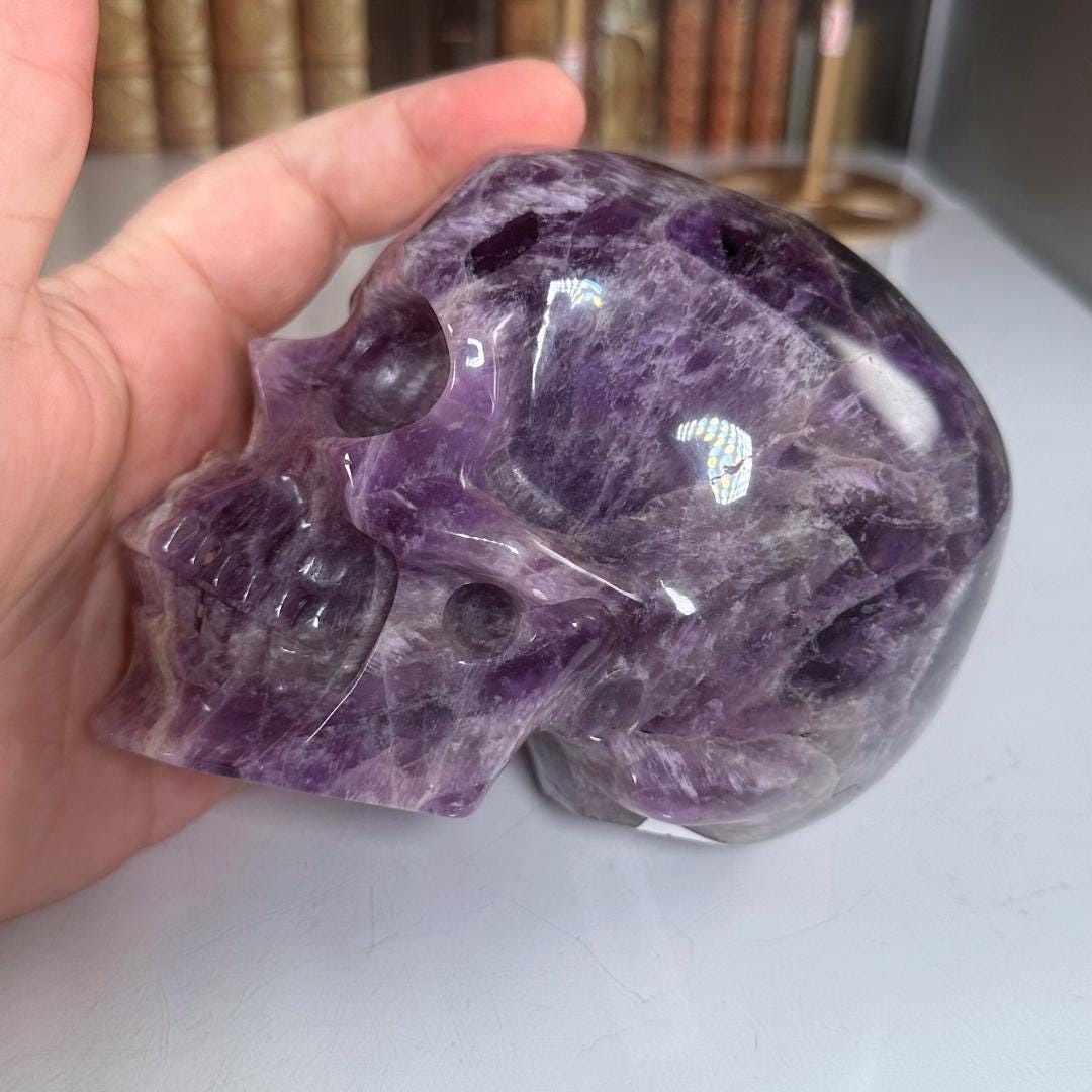 XL Amethyst Crystal Skull Carving, Chevron Healing Quartz Crystal Dream Amethyst Altar Feng Shui Altar Energy