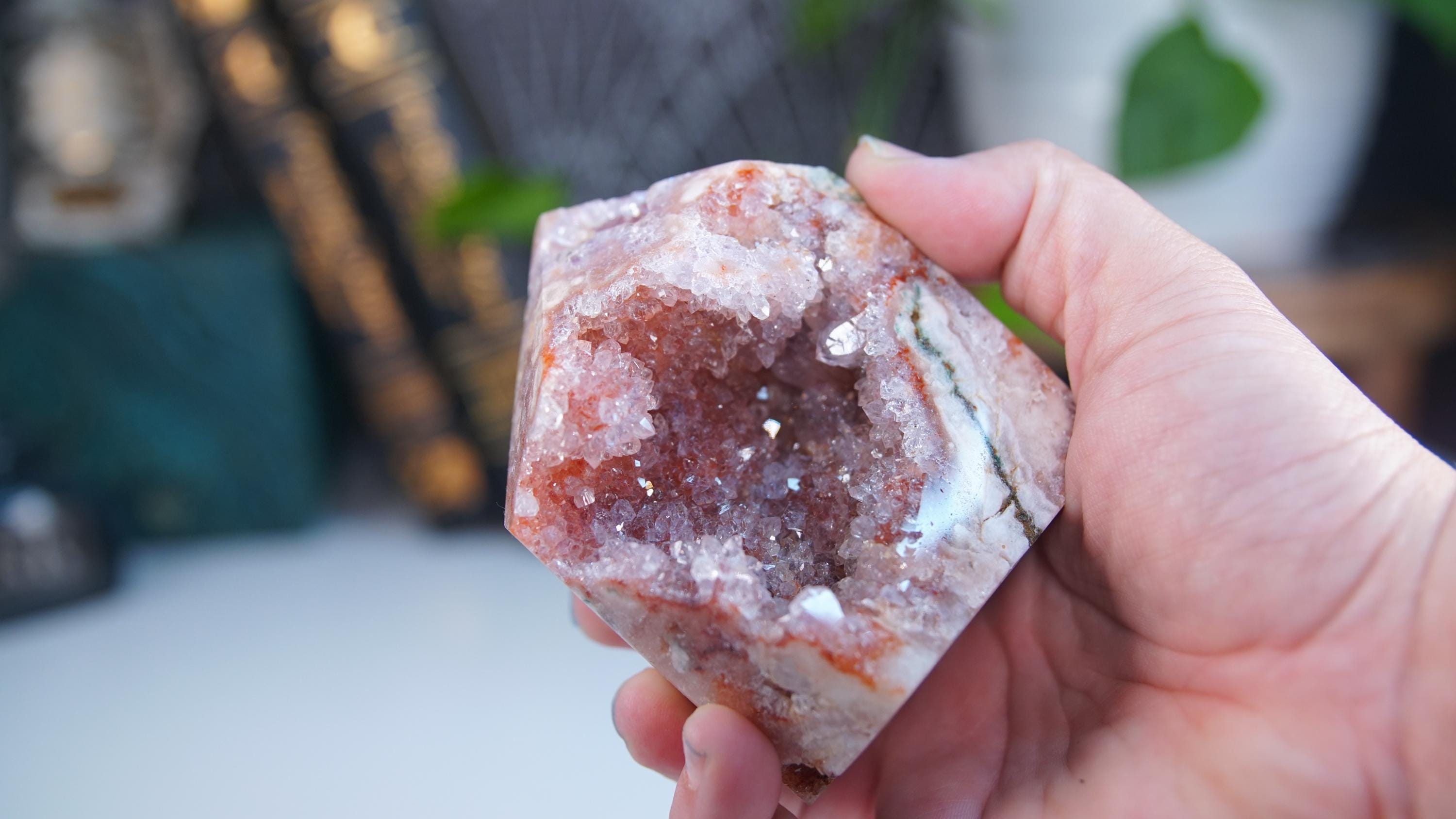 Druzy Pink Amethyst Jasper Agate Crystal Tower, Healing Tower, Crystal Tower, Chakra Healing, Reiki Healing Altar Calm Trust Grace