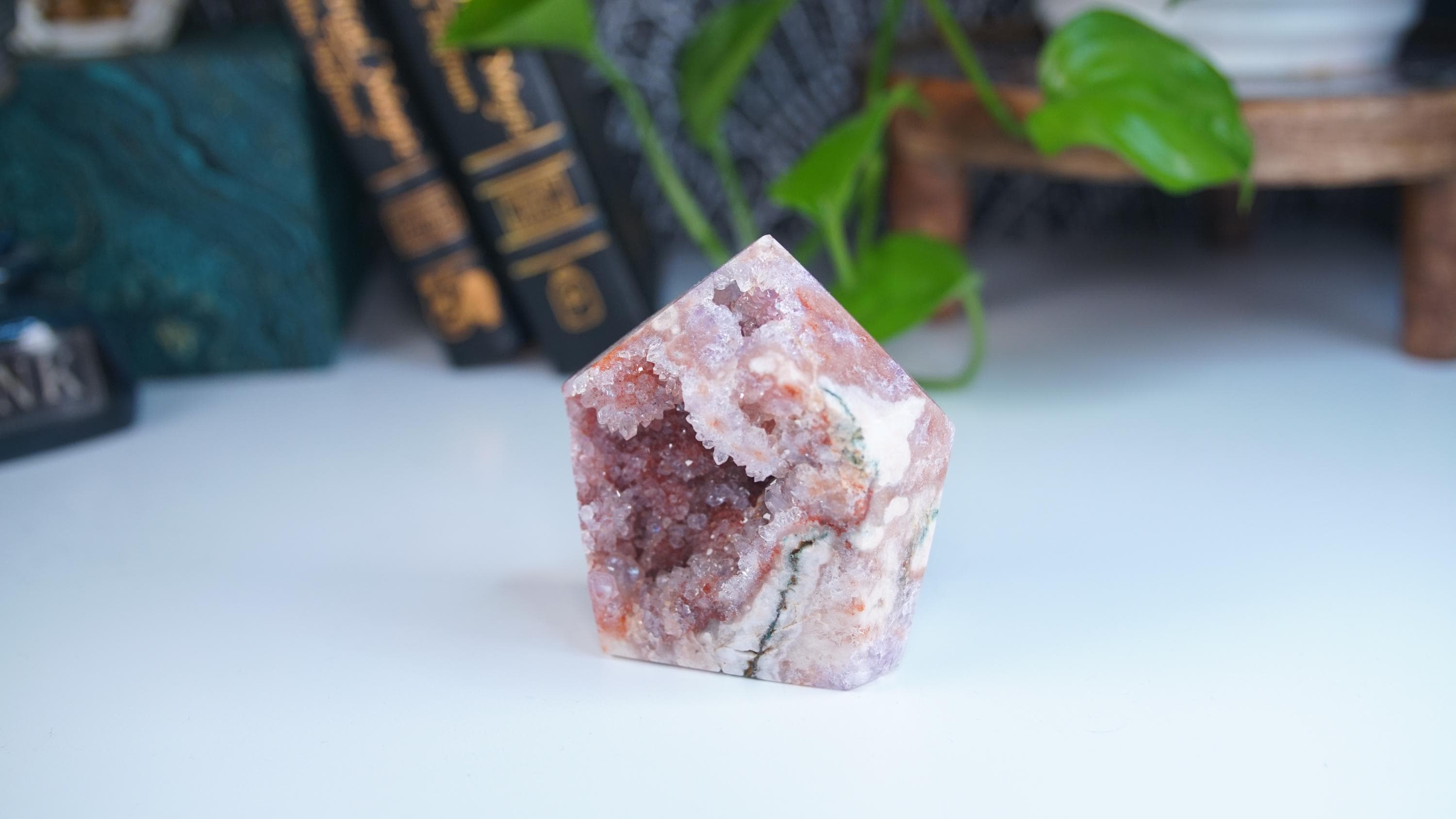 Druzy Pink Amethyst Jasper Agate Crystal Tower, Healing Tower, Crystal Tower, Chakra Healing, Reiki Healing Altar Calm Trust Grace