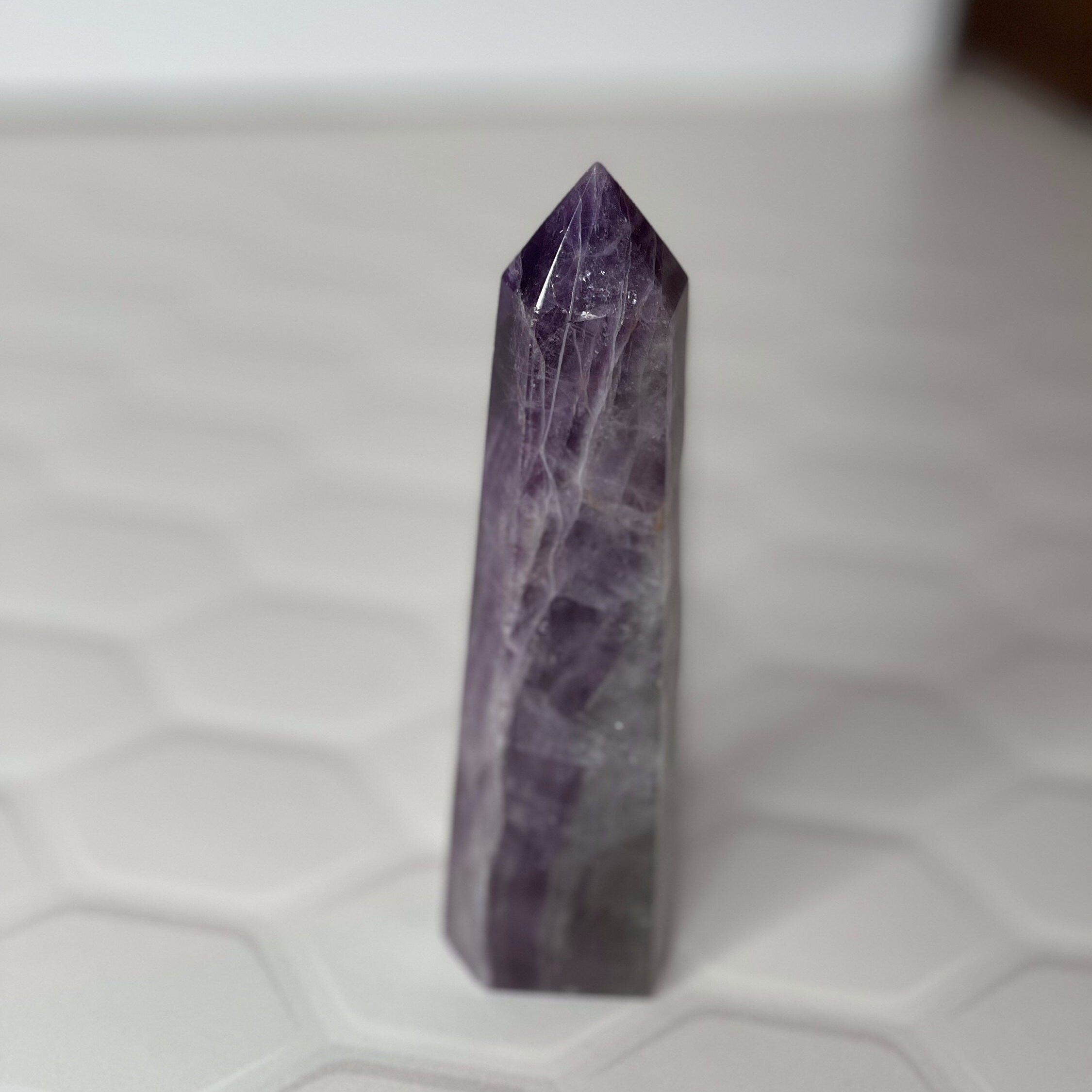 Purple Rainbow Fluorite Points Wand Spiritual Meditation Energy Reiki Healing Crystal Quartz Points Tower Intuition Organization