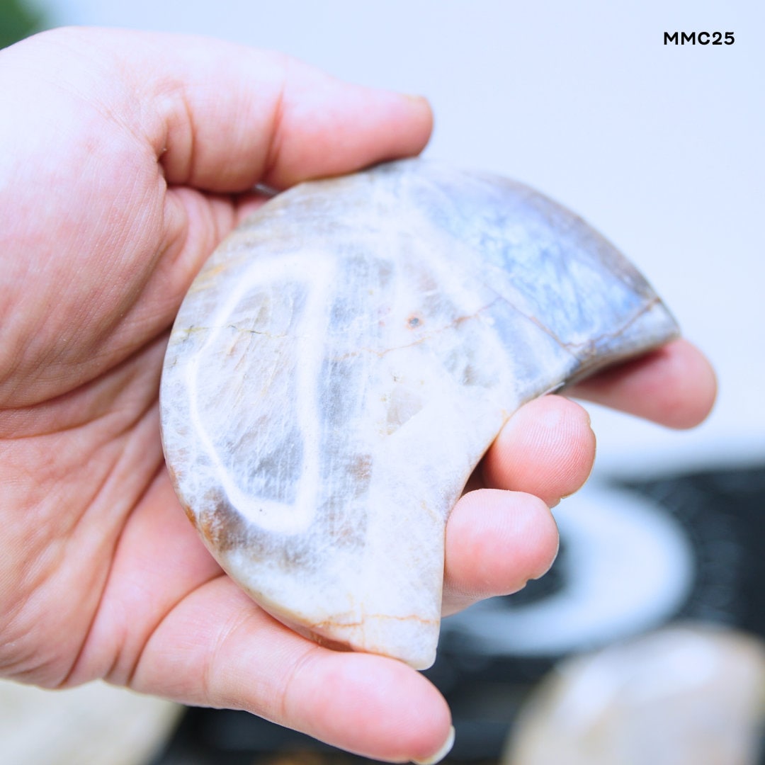 High Quality Blue Moonstone and Sunstone Moon Carving, Chakra Healing, Reiki Healing Altar Balance Intuition