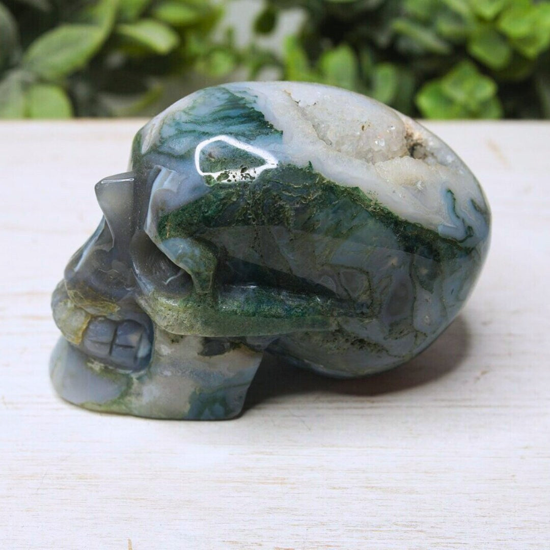 Moss Agate Carving Skull Druzy Healing Stone Crystal Sculpture Energy Goddess Body Energy Reiki Altar