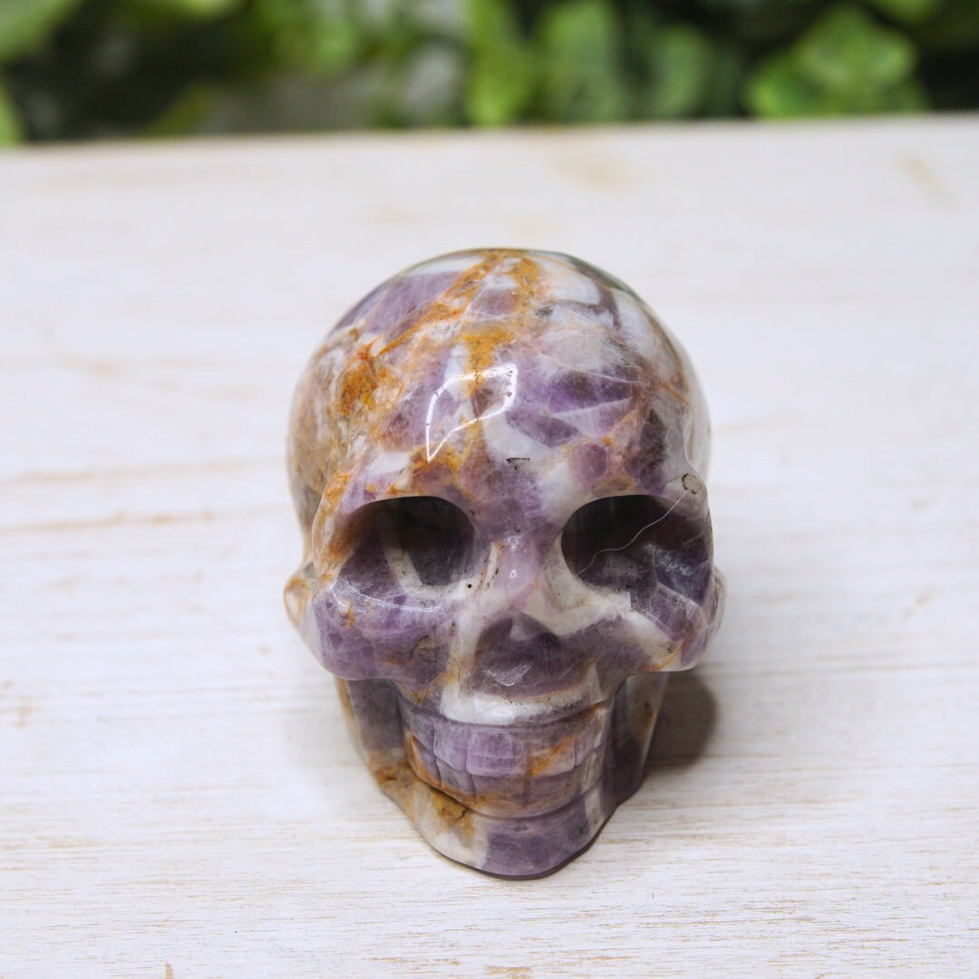 Amethyst Crystal Skull Carving, Chevron Healing Quartz Crystal Dream Amethyst Altar Feng Shui Altar Energy