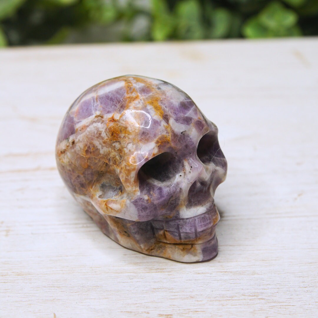 Amethyst Crystal Skull Carving, Chevron Healing Quartz Crystal Dream Amethyst Altar Feng Shui Altar Energy