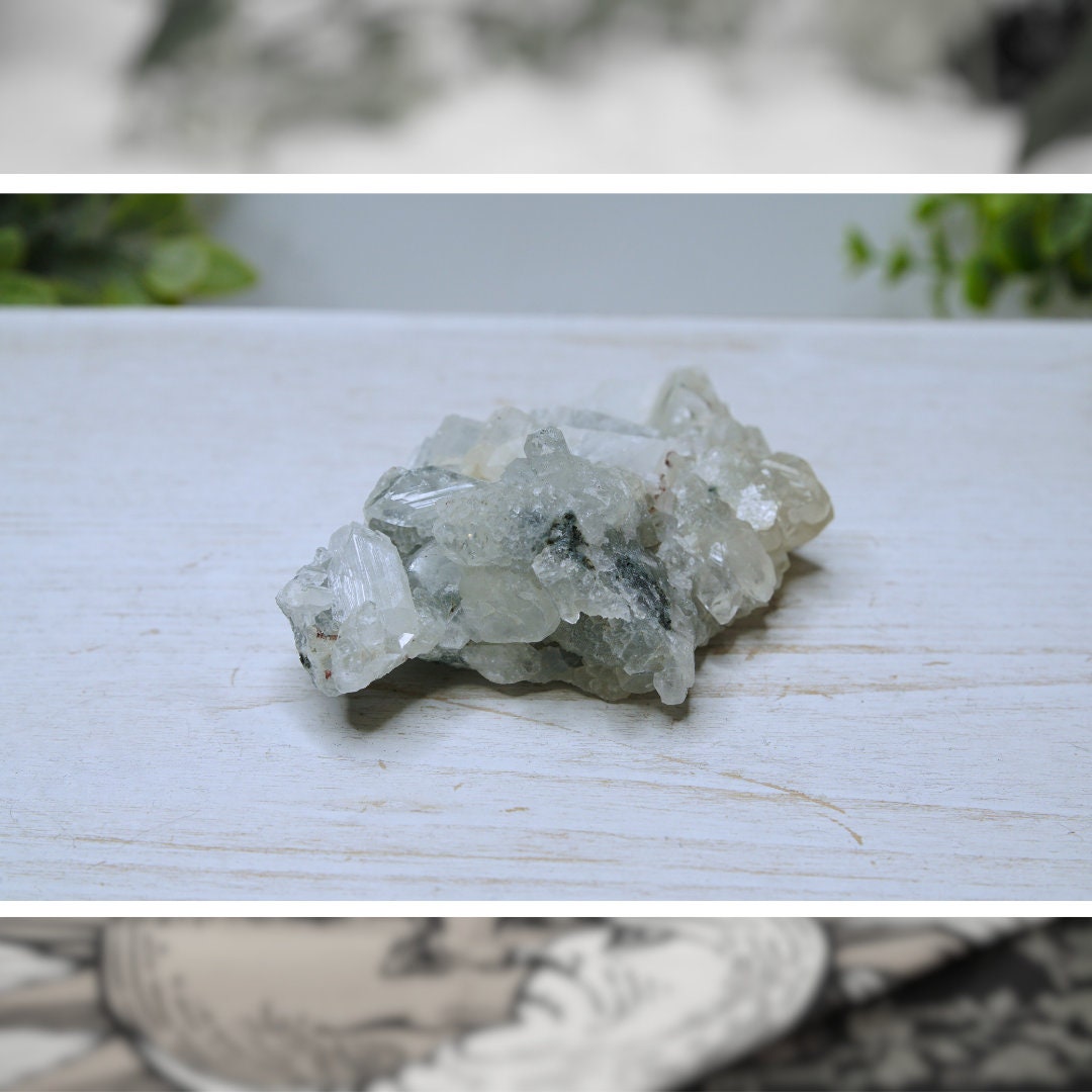 Columnar Benz Calcite Specimen Xianghualing Hunan Province, China
