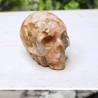 Flower Agate Crystal Skull Carving High Quality, Manifestation Agate Stone Sphere Alter Healing Reiki Metaphysical Gift Feng Shui